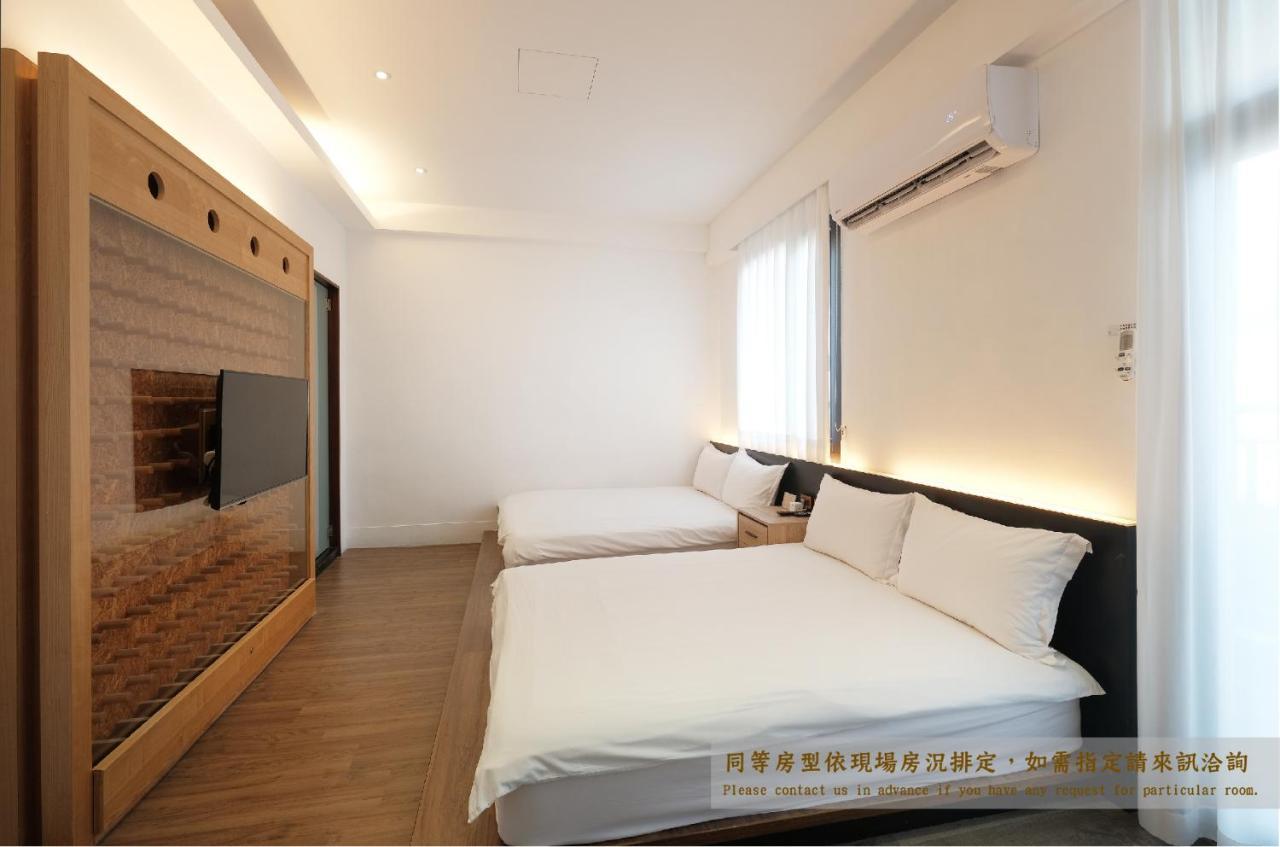 Journey Hostel Тайнань Экстерьер фото