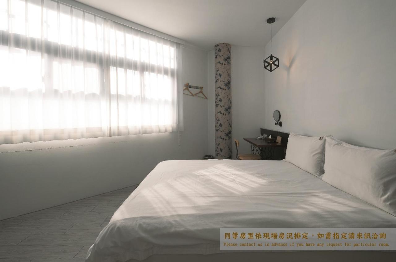 Journey Hostel Тайнань Экстерьер фото